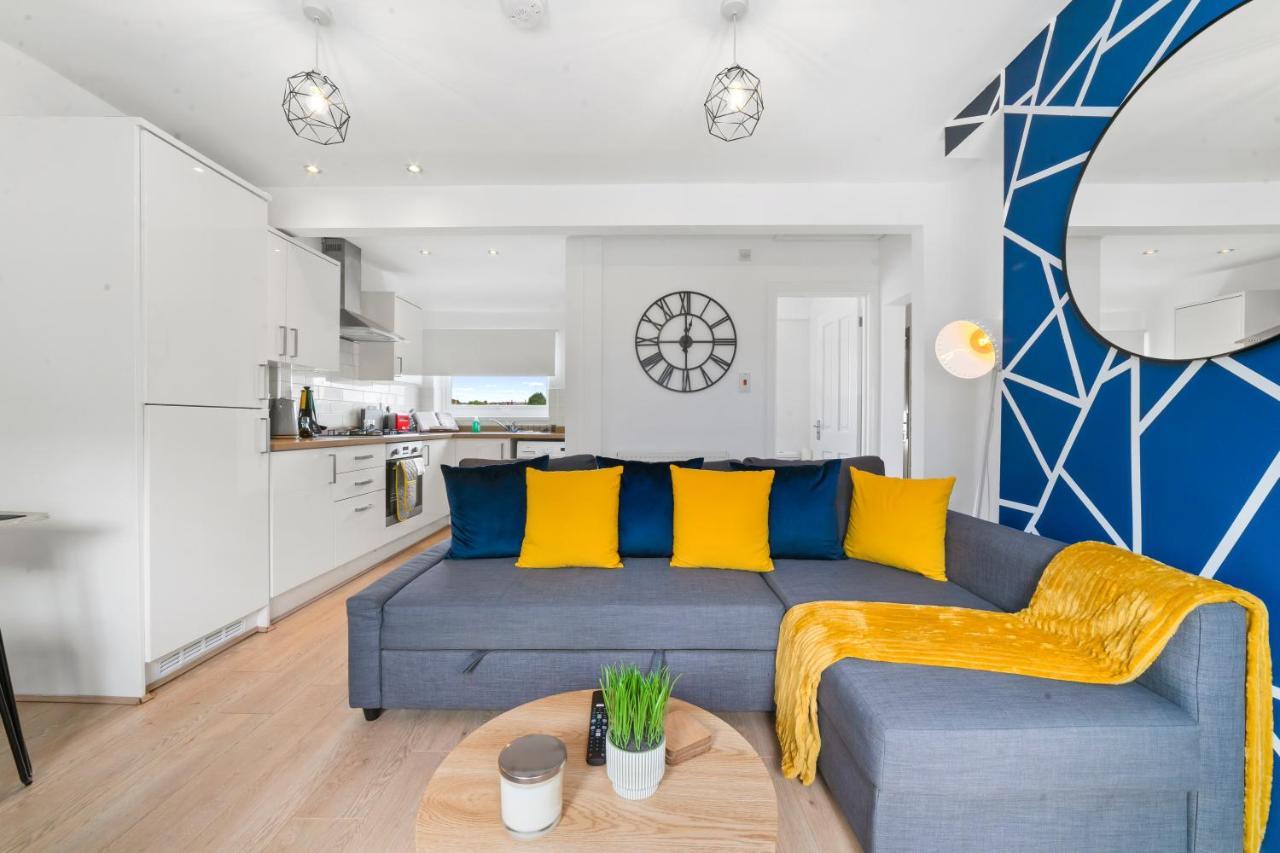 Village Cwtch Whitchurch 2 Bedroom Apartment Cardiff Esterno foto